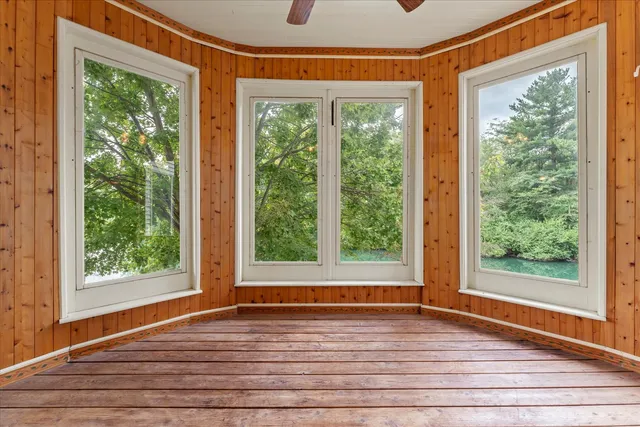 $575,000 | 1001 Lake Pointe Lane, Mahomet, IL 61853