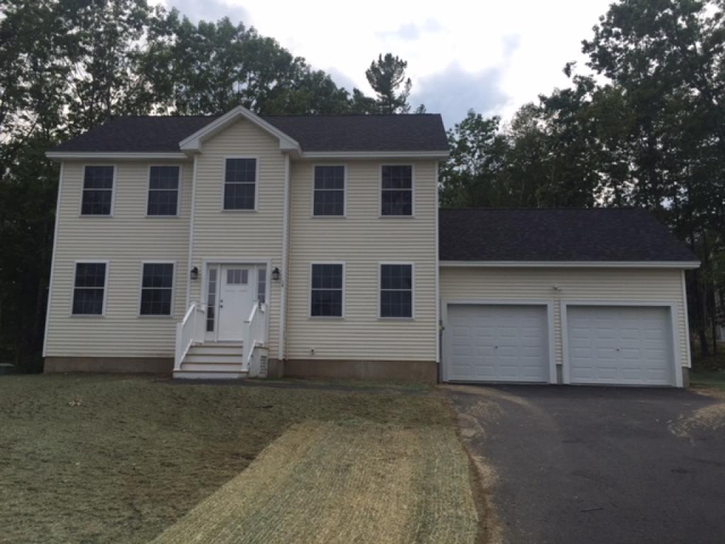 16 Rocky Hill Road Nottingham, NH 03290 - Photo 1 of 15