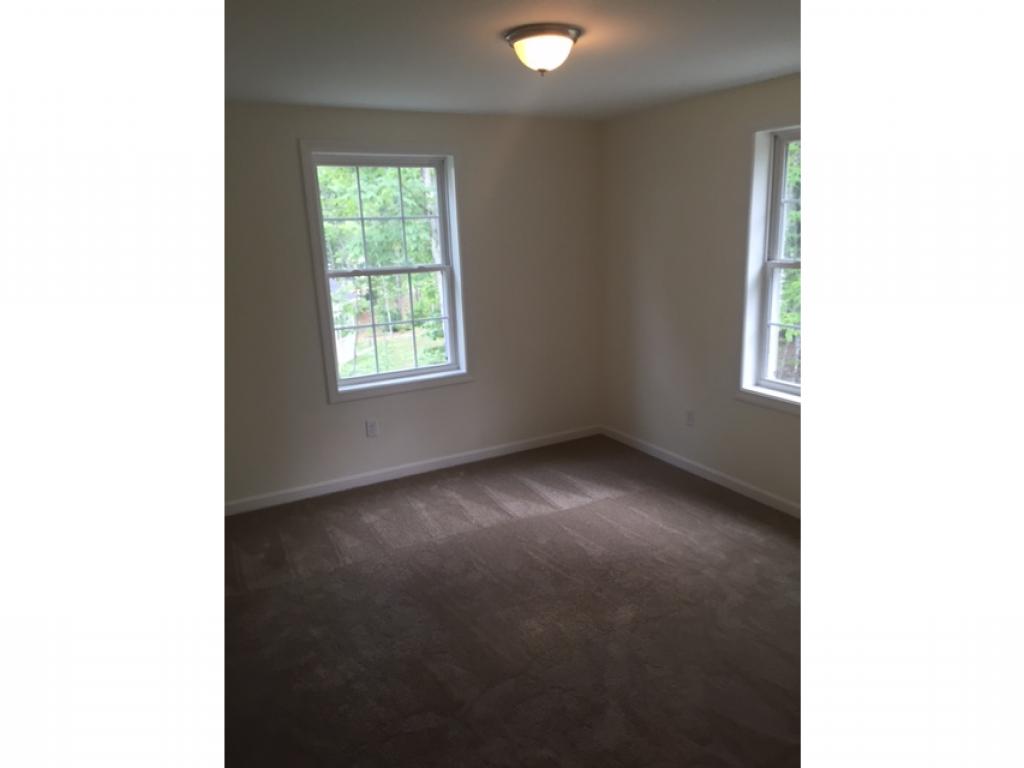 16 Rocky Hill Road Nottingham, NH 03290 - Photo 10 of 15