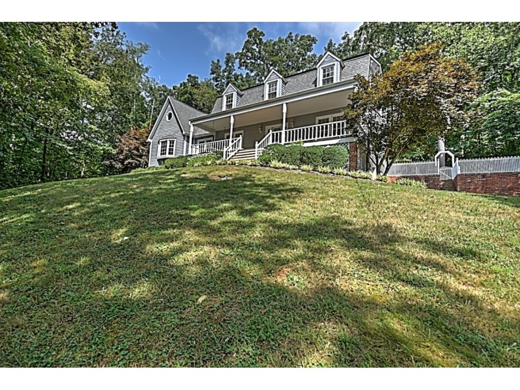 2201 Old Tusculum Road Greeneville, TN 37745 - Photo 2 of 36 Photo 2
