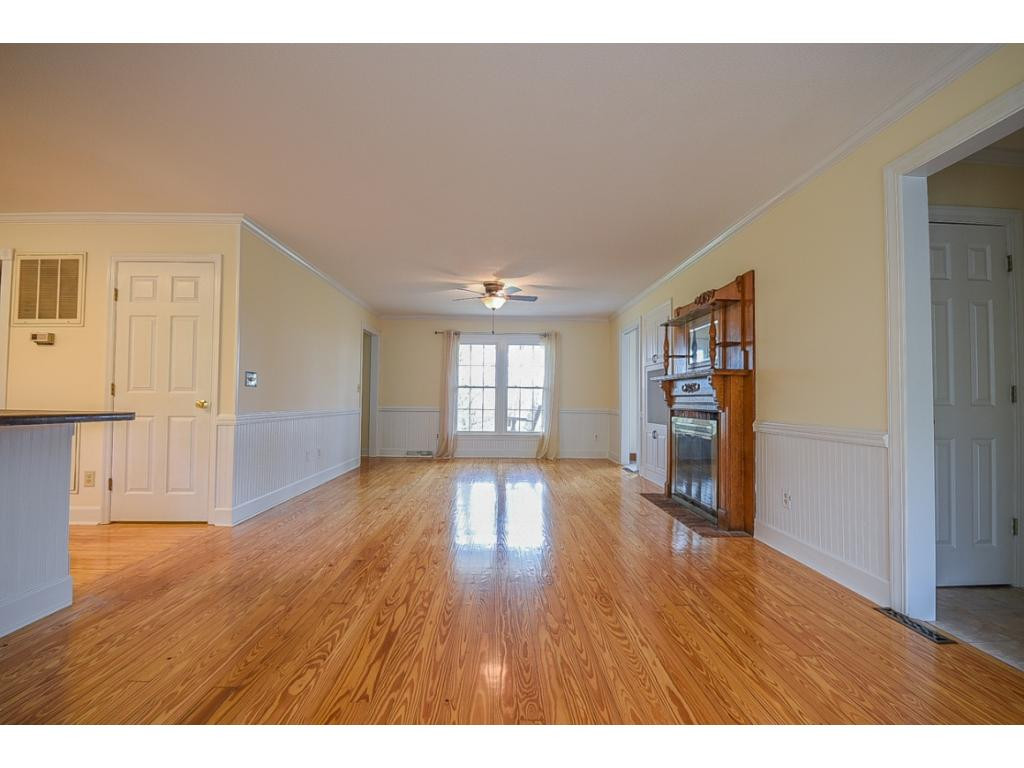 2201 Old Tusculum Road Greeneville, TN 37745 - Photo 8 of 36 Photo 8