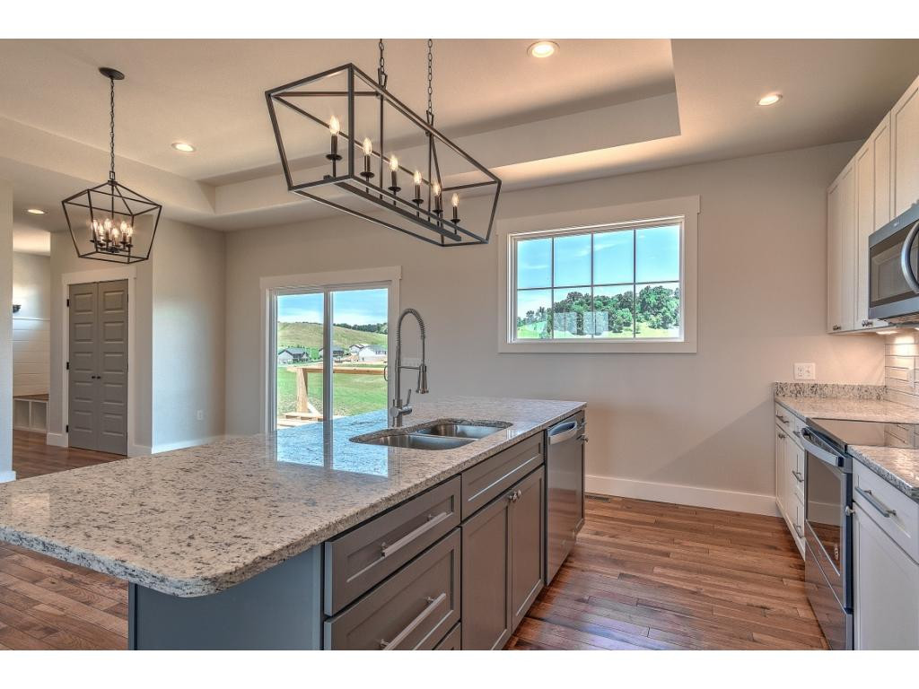 320 Upper Sand Valley Road Jonesborough, TN 37659 - Photo 8 of 36 Photo 8