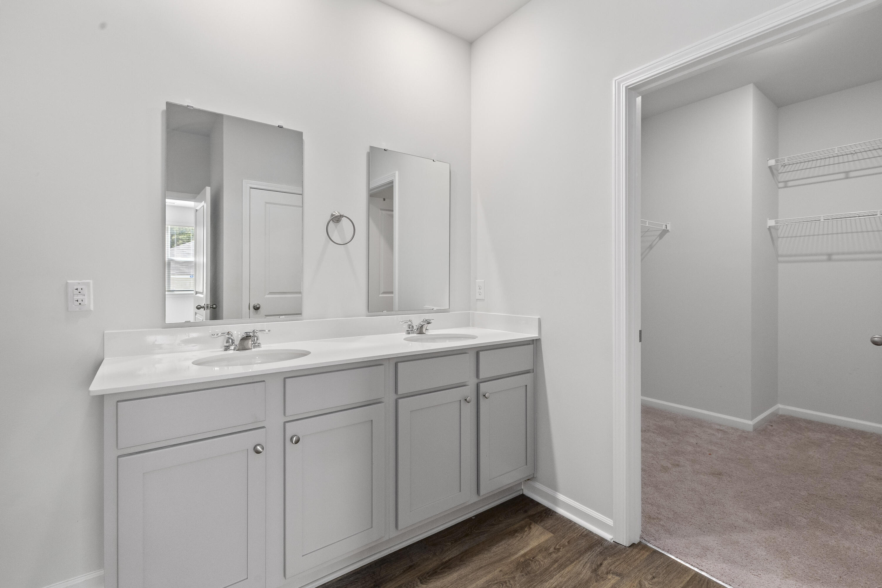 186 Cloverleaf Street Summerville, SC 29483 - Photo 21 of 51 186CloverleafSt-CasaVerdeMediaLLC28