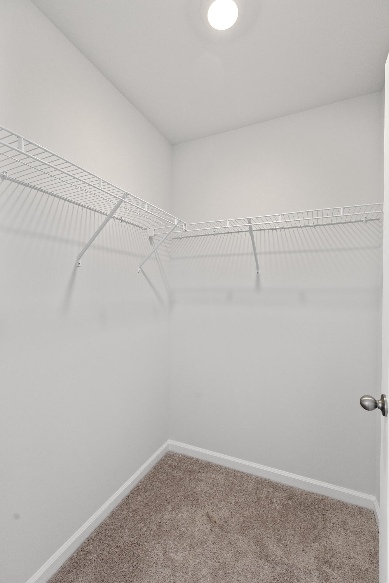 186 Cloverleaf Street Summerville, SC 29483 - Photo 34 of 51 186CloverleafSt-CasaVerdeMediaLLC38