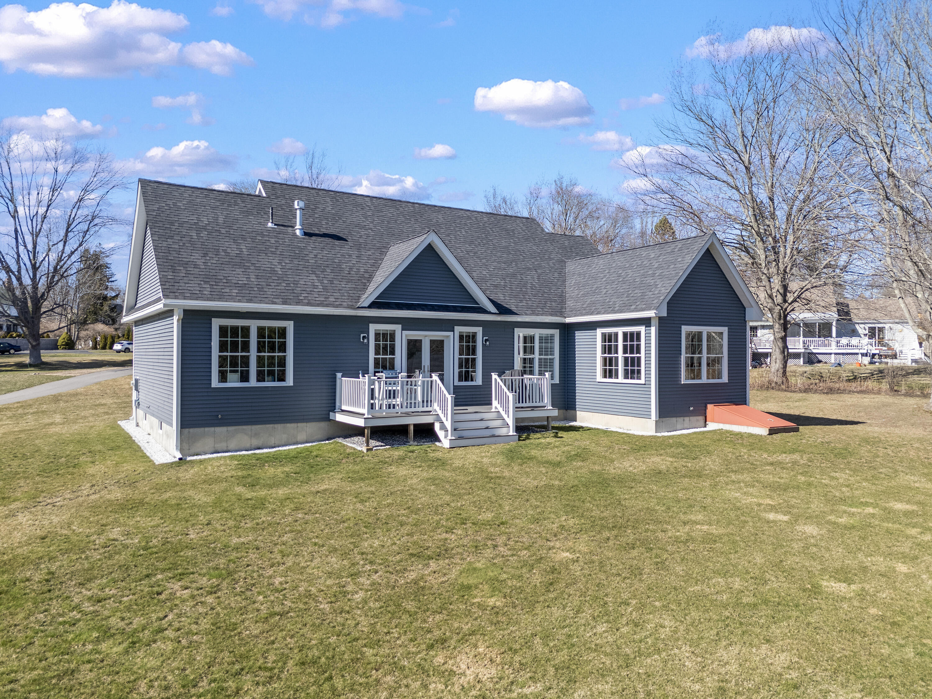 3 Raks Cottage York, ME 03909 - Photo 51 of 60 2RaksExtBck2