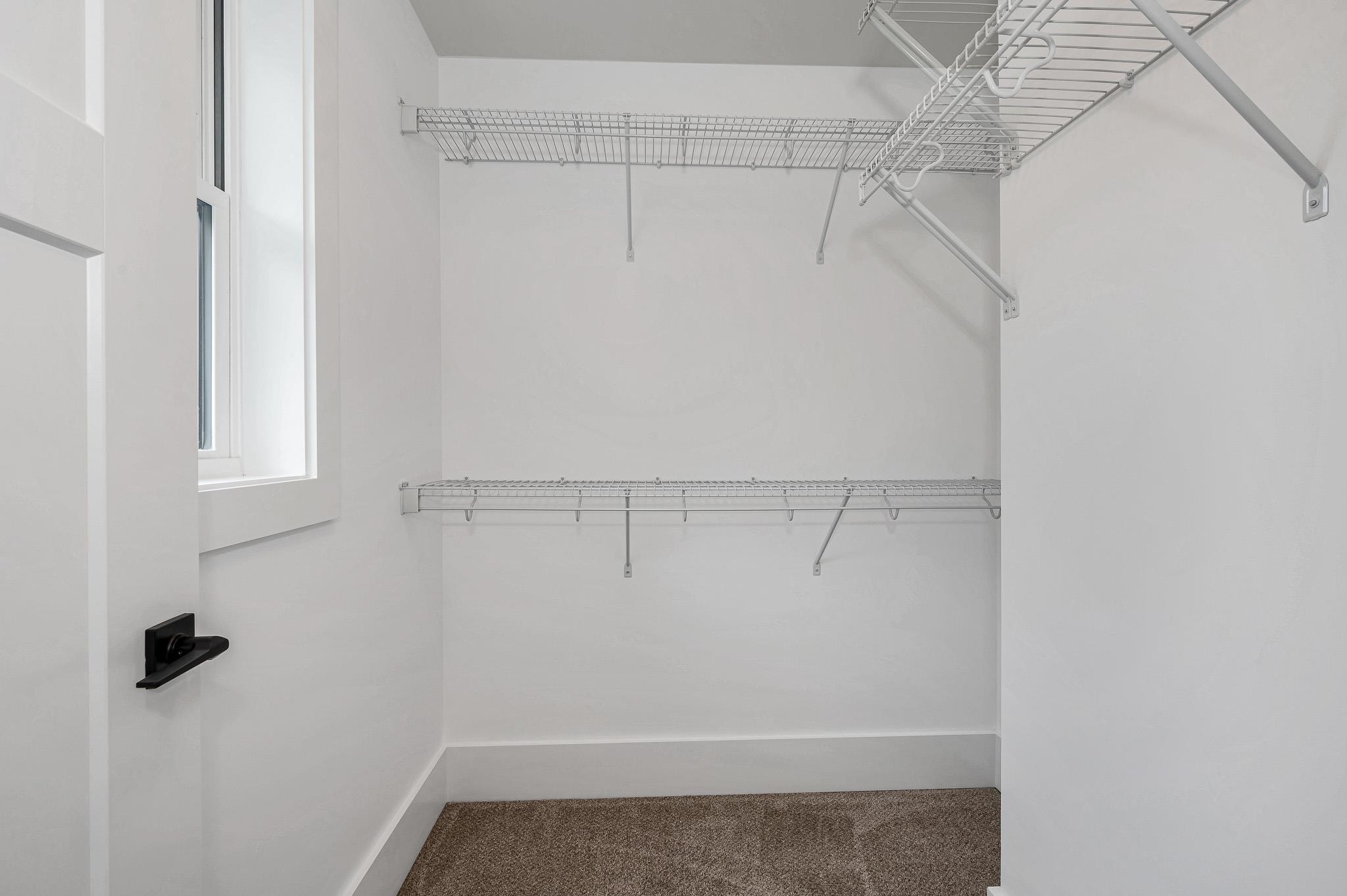 201 Hampstead Road Derry, NH 03038 - Photo 23 of 29 Gallery Image 23