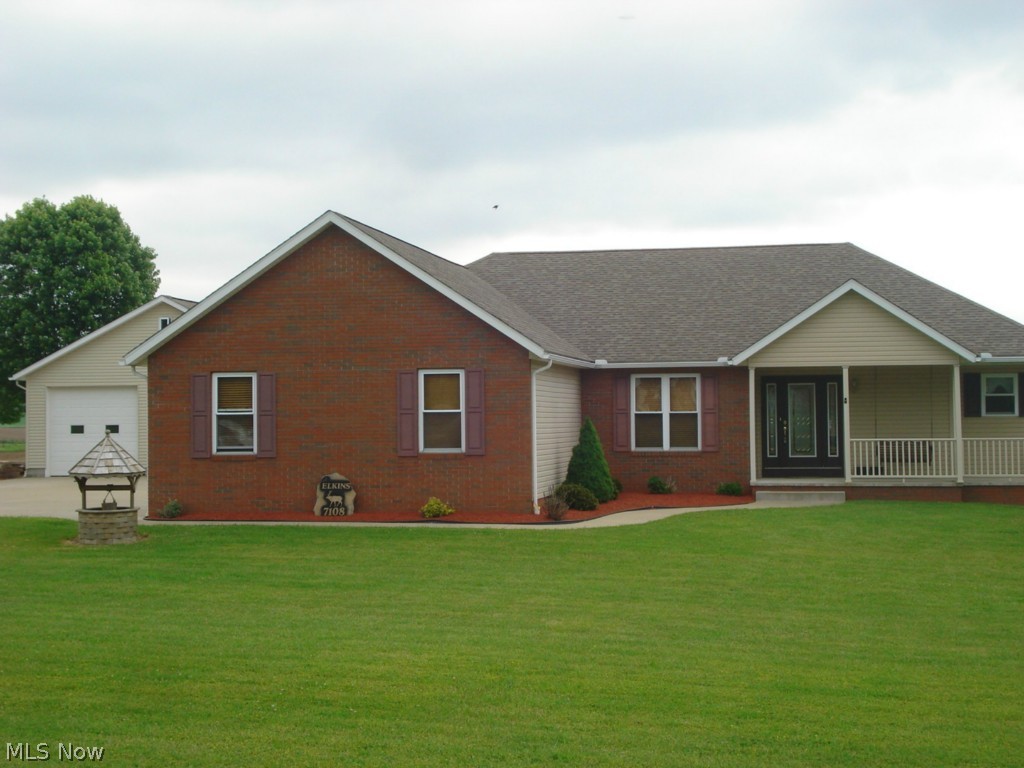 7108 Lardon Road Malvern, OH 44644 - Photo 1 of 22 Gallery Image 1