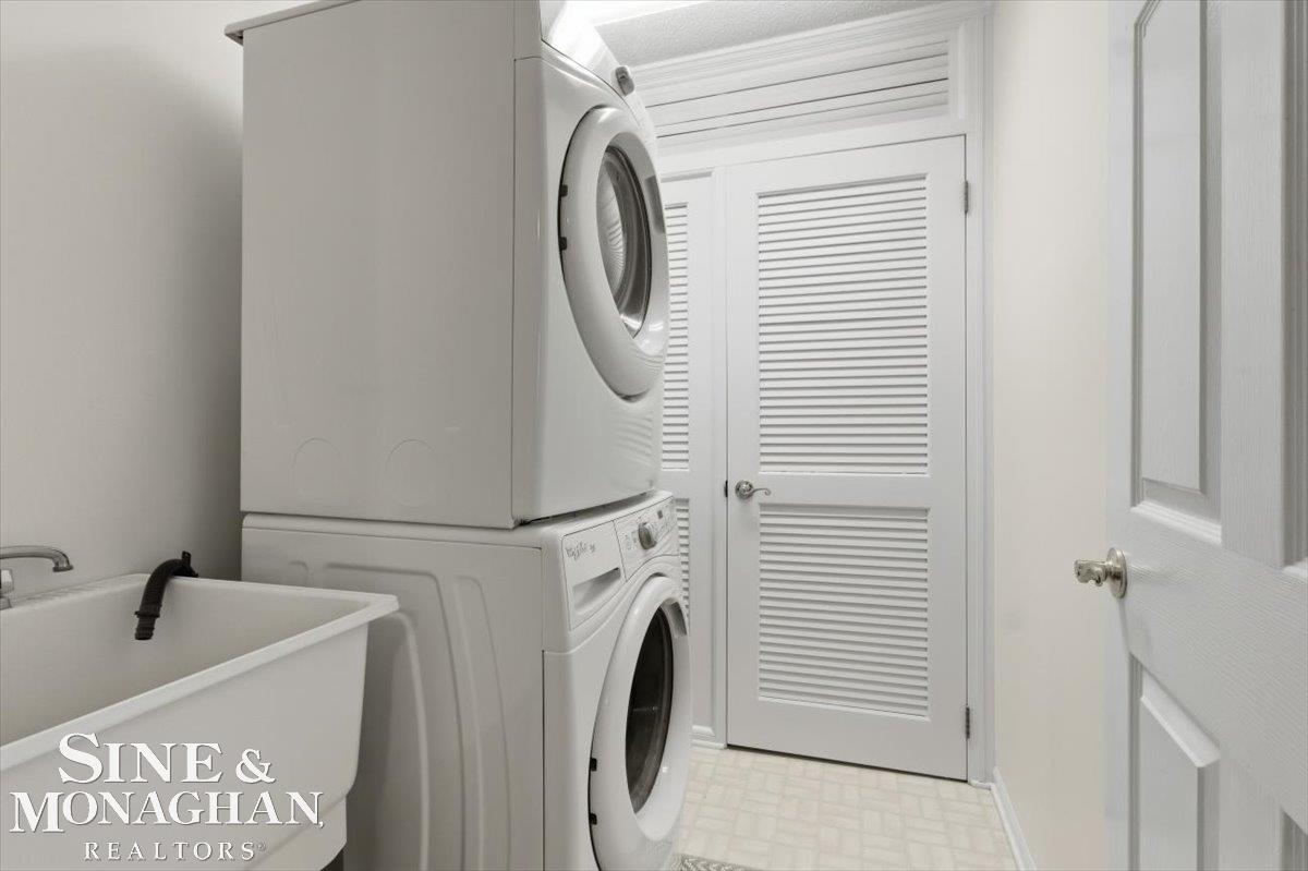 1715 River Road, Unit 41 St. Clair, MI 48079 - Photo 8 of 36