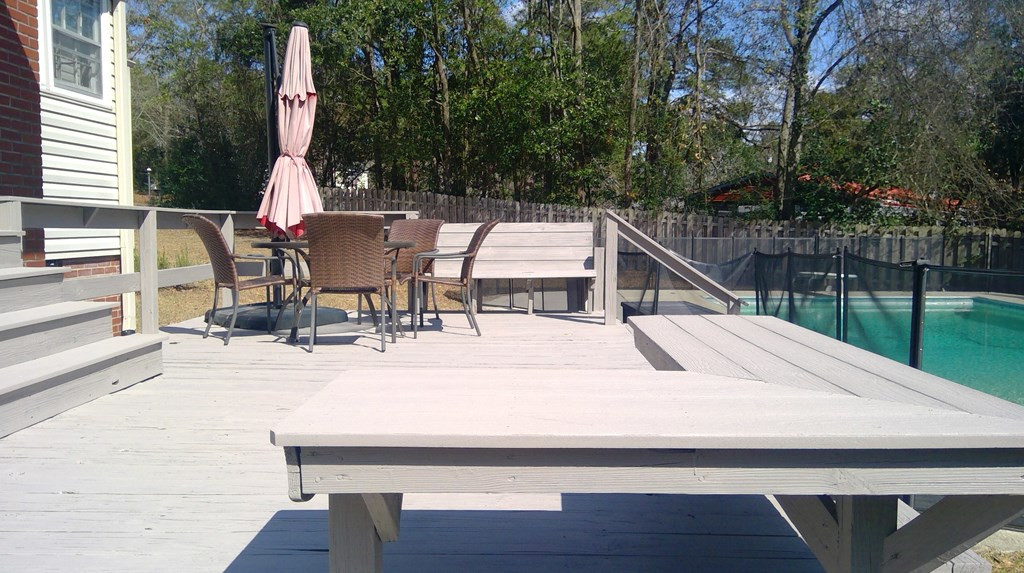 808 Kalmia Hill Road Aiken, SC 29801 - Photo 5 of 29 Built in benches