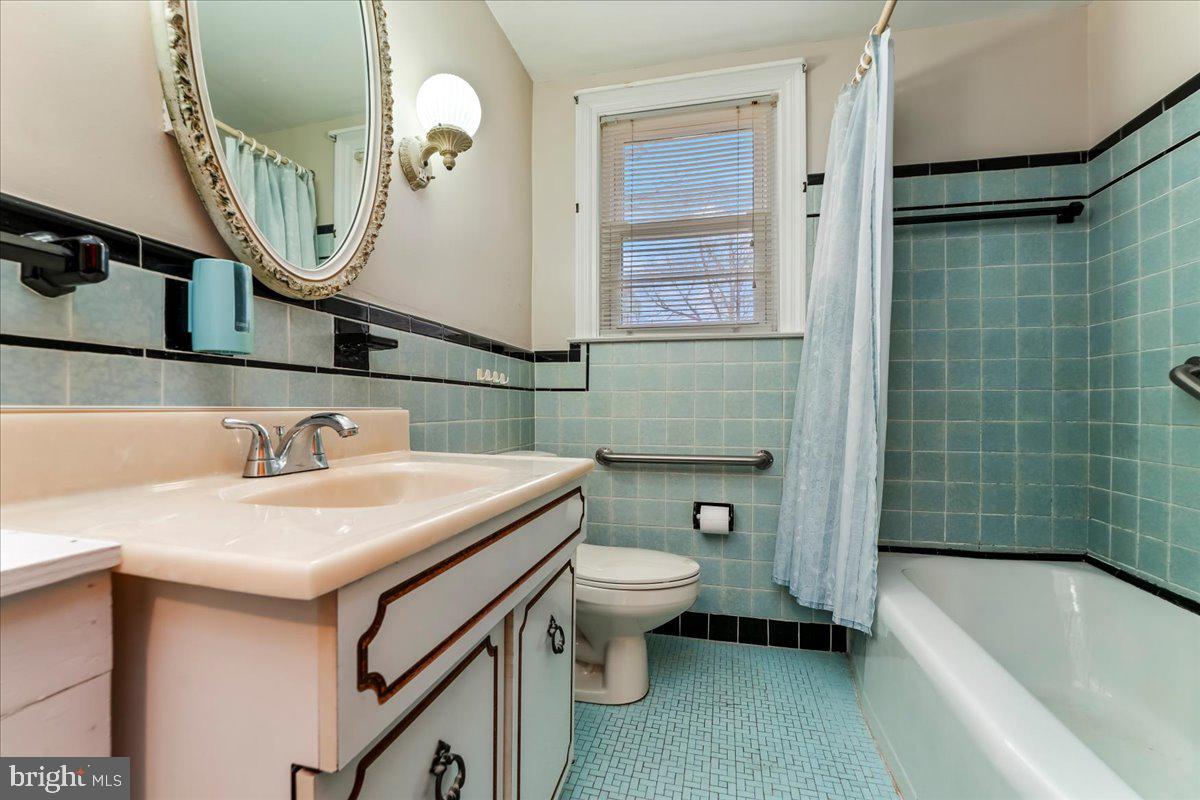 2749 Harmil Road Broomall, PA 19008 - Photo 17 of 37 Gallery Image 17