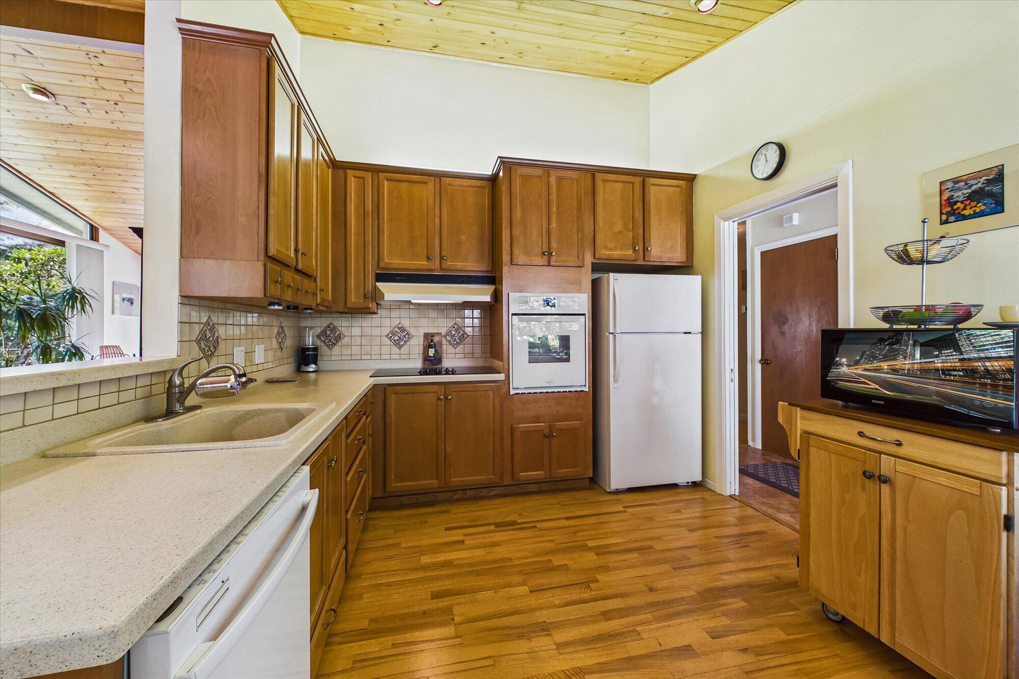 4281 Mitchell Road Eureka, CA 95503 - Photo 28 of 73