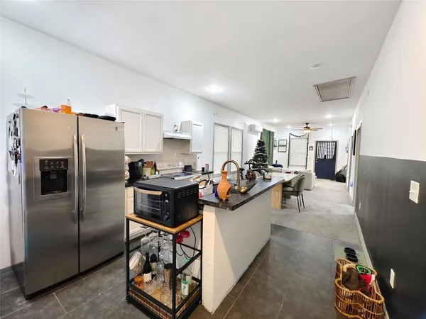 $1,850 | 1217 Campbell Street, Houston, TX 77009