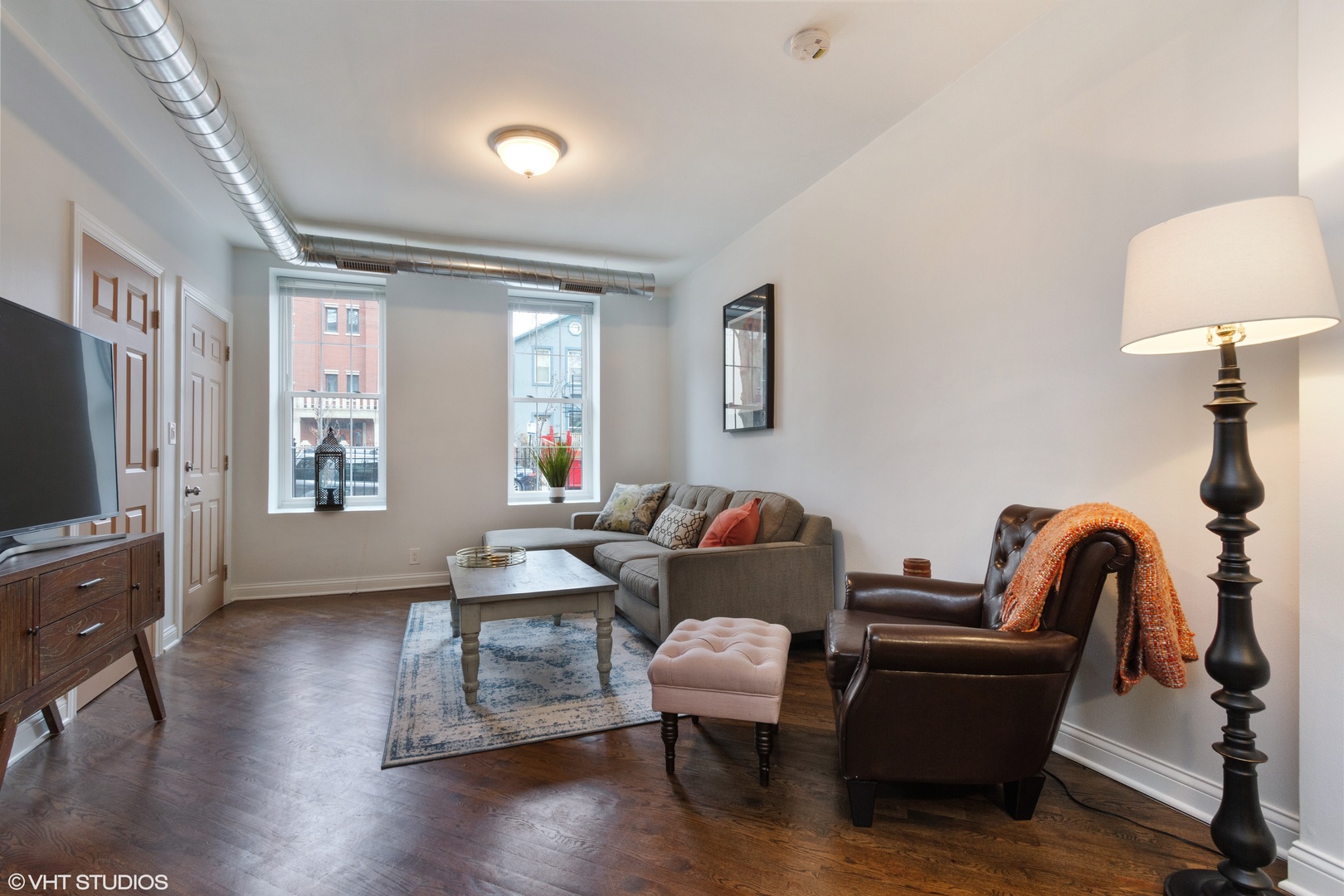 868 North Marshfield Avenue Chicago, IL 60622 - Photo 3 of 23