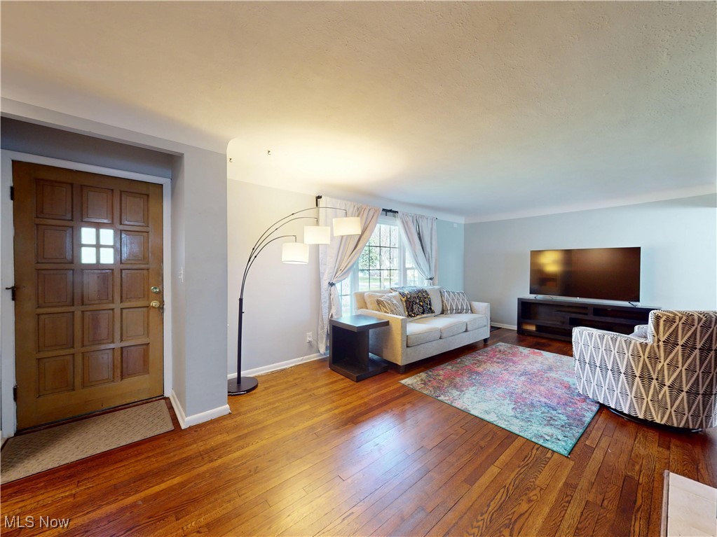 1025 Professor Road Cleveland, OH 44124 - Photo 10 of 34 Living room with hardwood / wood-style flooring and baseboards