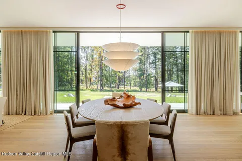 $4,450,000 | 27 Lk Rdg Lane, Craryville, NY 12521