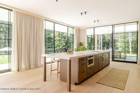 $4,450,000 | 27 Lk Rdg Lane, Craryville, NY 12521