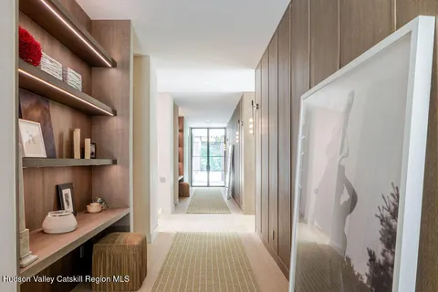 $4,450,000 | 27 Lk Rdg Lane, Craryville, NY 12521