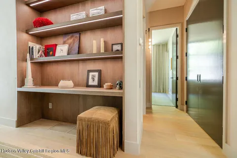 $4,450,000 | 27 Lk Rdg Lane, Craryville, NY 12521