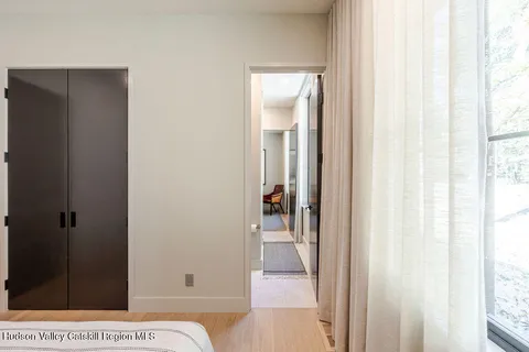 $4,450,000 | 27 Lk Rdg Lane, Craryville, NY 12521