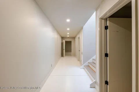 $4,450,000 | 27 Lk Rdg Lane, Craryville, NY 12521