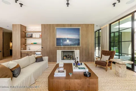 $4,450,000 | 27 Lk Rdg Lane, Craryville, NY 12521