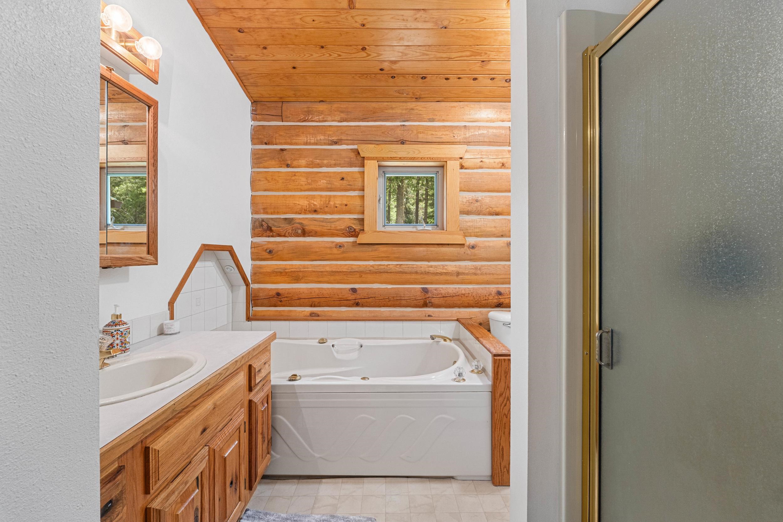 2432 Gilson Road Addy, WA 99101 - Photo 18 of 50