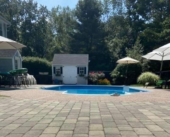 66 Jay Road North Andover, MA 01845 - Photo 12 of 40 Gallery Image 12