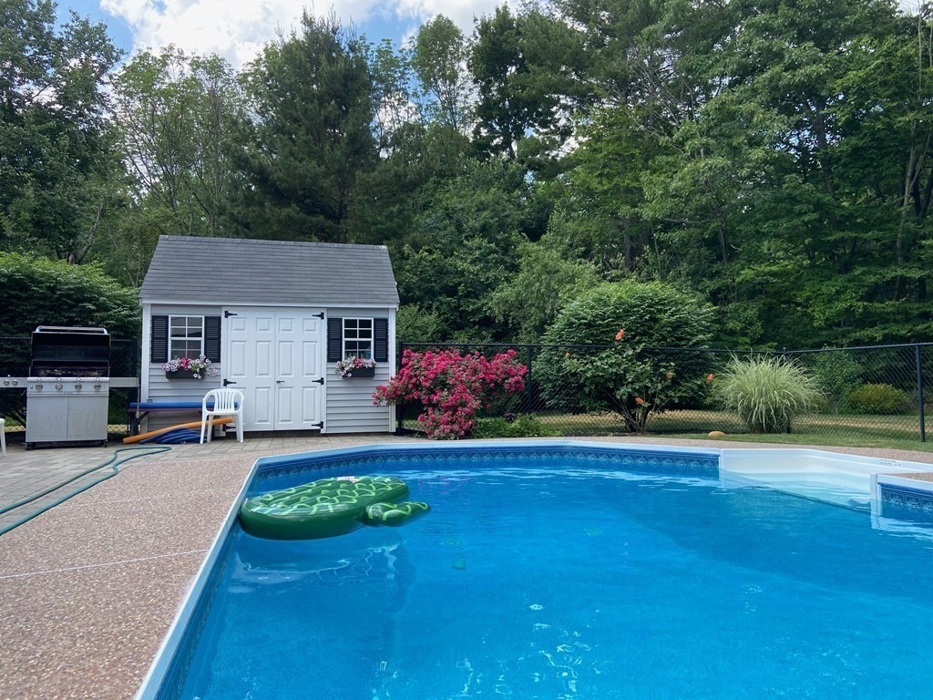 66 Jay Road North Andover, MA 01845 - Photo 13 of 40 Gallery Image 13