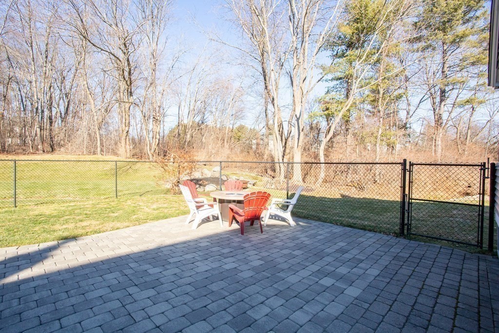 66 Jay Road North Andover, MA 01845 - Photo 14 of 40 Gallery Image 14