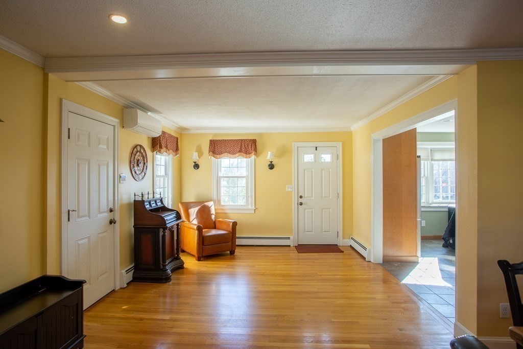 66 Jay Road North Andover, MA 01845 - Photo 17 of 40 Gallery Image 17