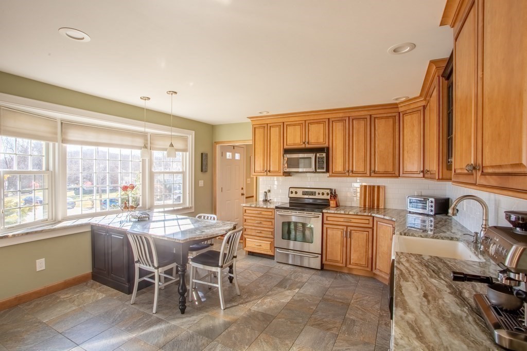 66 Jay Road North Andover, MA 01845 - Photo 23 of 40 Gallery Image 23