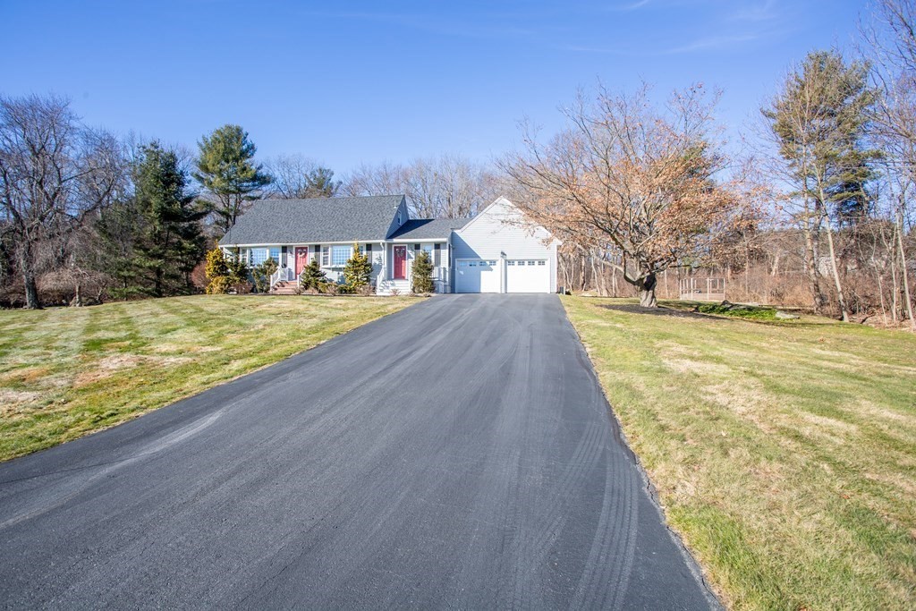66 Jay Road North Andover, MA 01845 - Photo 5 of 40 Gallery Image 5