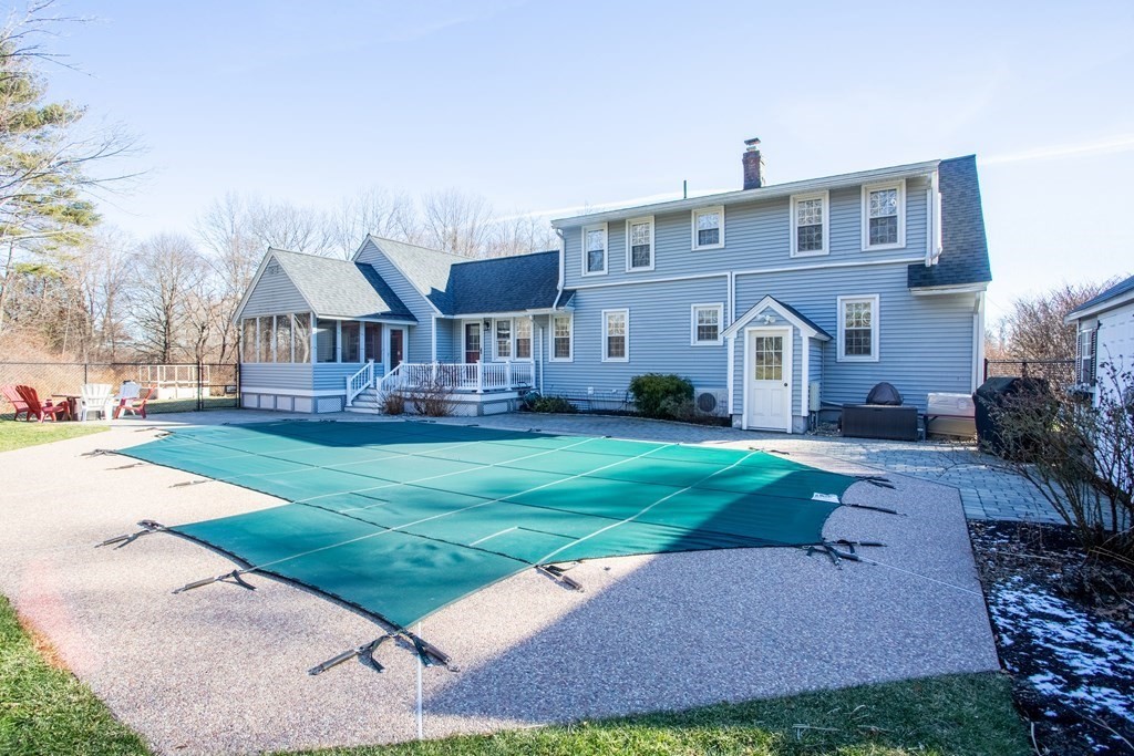 66 Jay Road North Andover, MA 01845 - Photo 9 of 40 Gallery Image 9