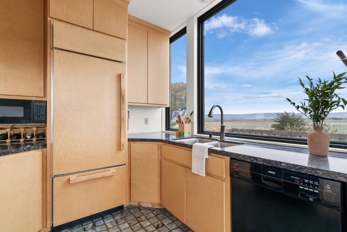 64 Avocet Circle Watsonville, CA 95076 - Photo 32 of 91