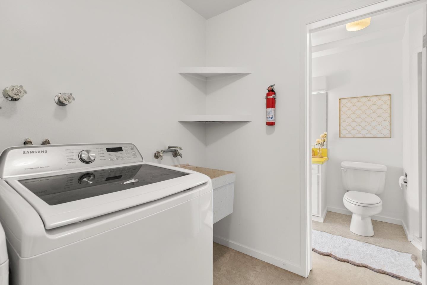 64 Avocet Circle Watsonville, CA 95076 - Photo 69 of 91 a utility room with dryer and washer