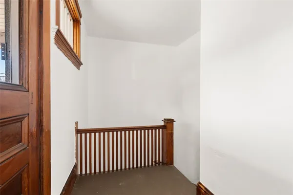 $600,000 | 975 Atwells Avenue, Providence, RI 02909