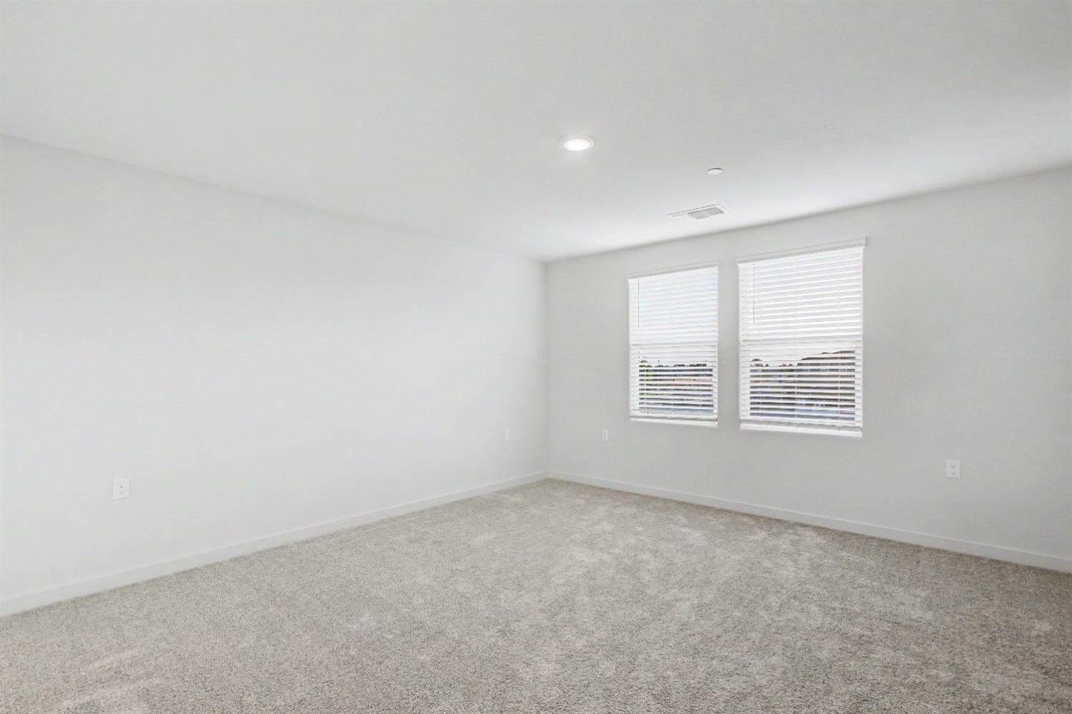 4119 Anise Court Merced, CA 95348 - Photo 9 of 27 an empty room with a window