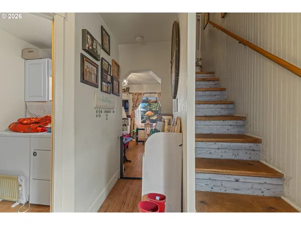 $225,000 | 931 South 4th Street, Coos Bay, OR 97420