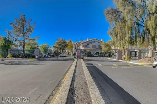 $1,495 | 5710 East Tropicana Avenue, Unit 2199, Las Vegas, NV 89122