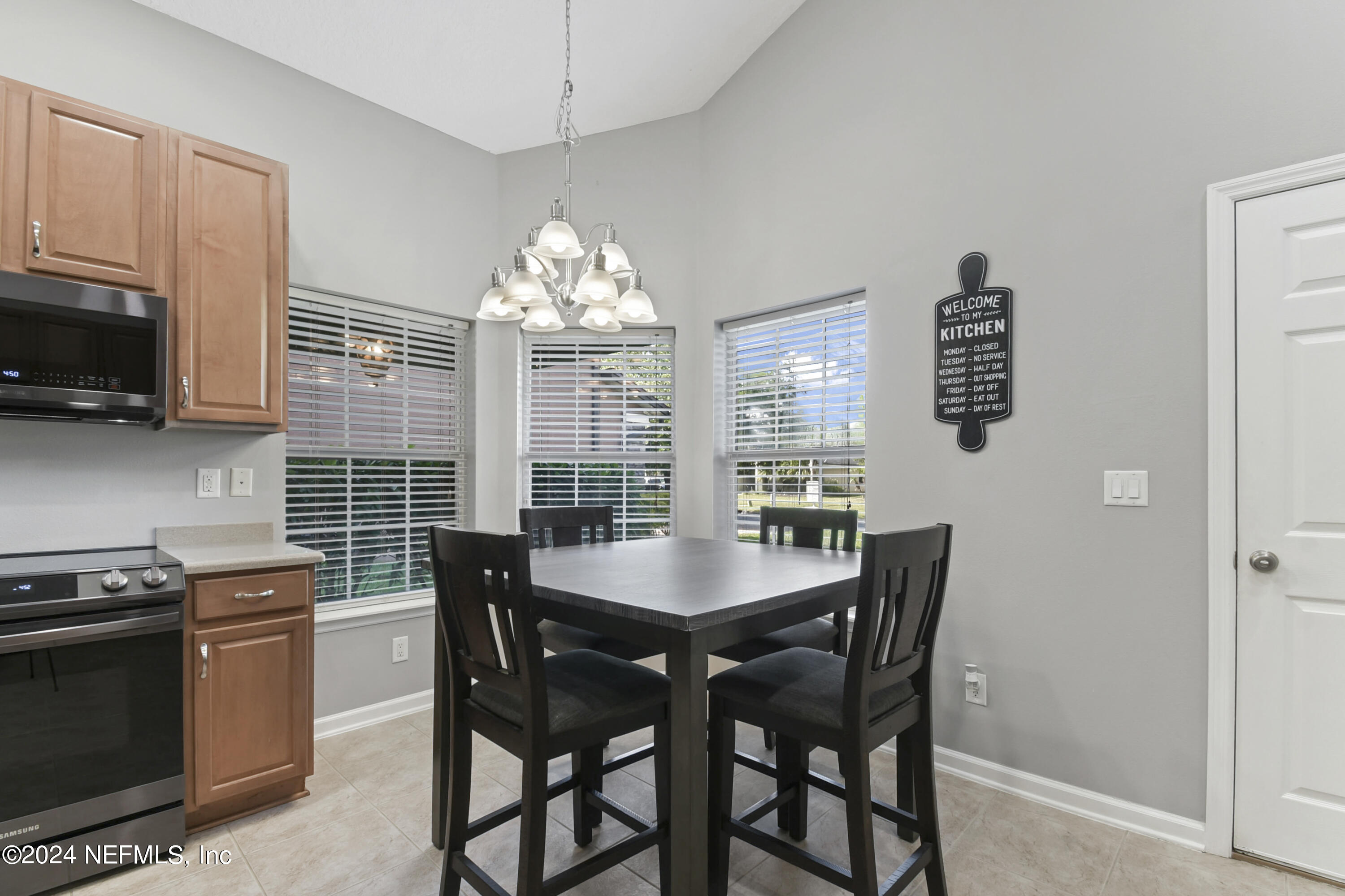 1165 Carmona Place St. Augustine, FL 32092 - Photo 10 of 42 Dining Area