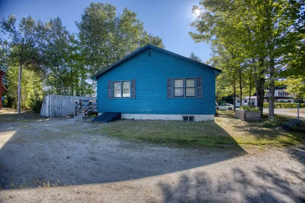 $399,000 | 10 Dore Street, Ossipee, NH 03814