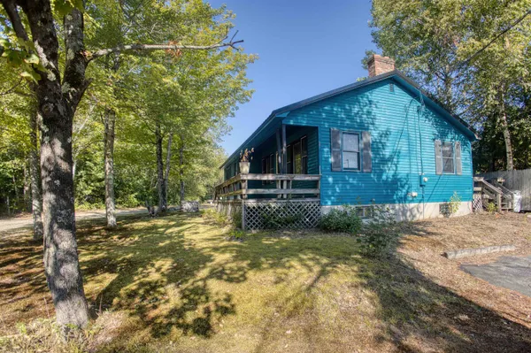 $399,000 | 10 Dore Street, Ossipee, NH 03814