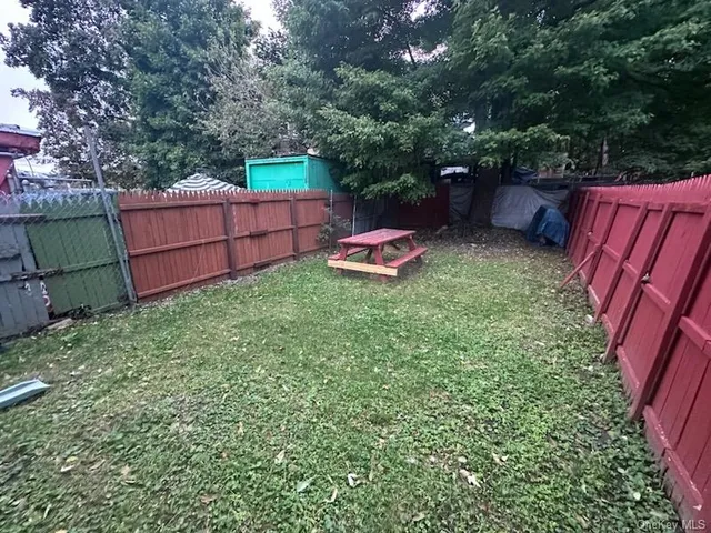 $300,000 | 128 William Street, Newburgh, NY 12550