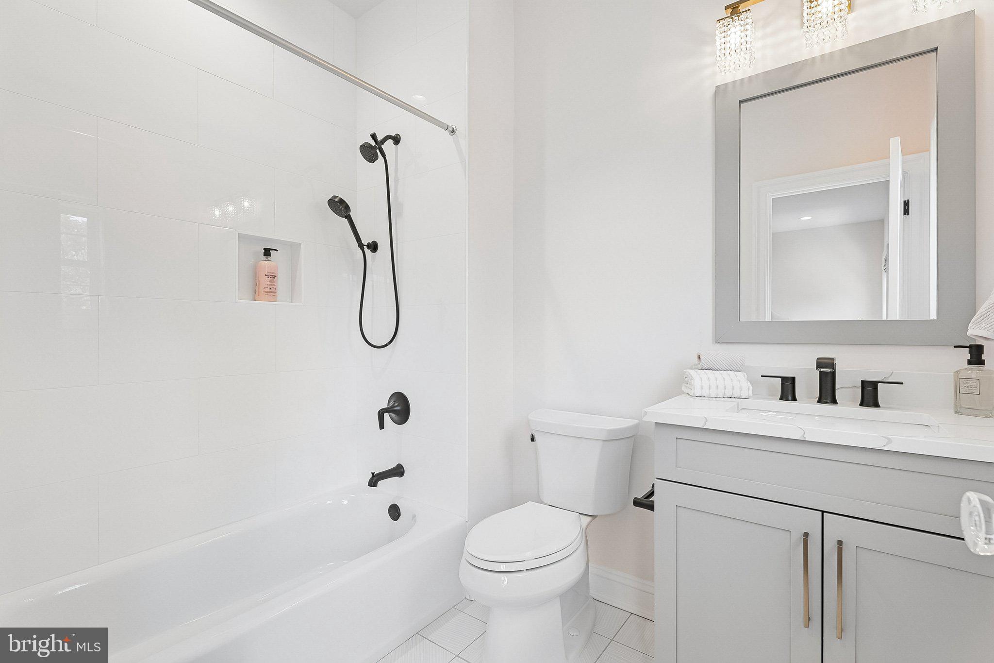 215 Elm Road Princeton, NJ 08540 - Photo 33 of 47 Ensuite Bathroom