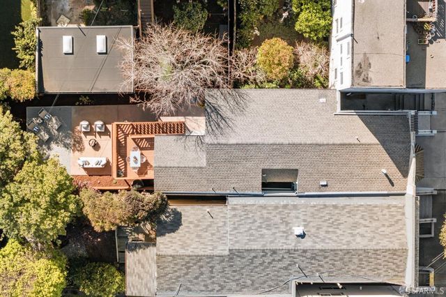 $2,800,000 | 3881 Cesar Chavez, San Francisco, CA 94131