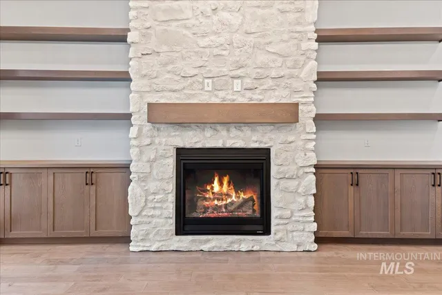 $949,900 | 5667 West Haughburn Drive, Eagle, ID 83616