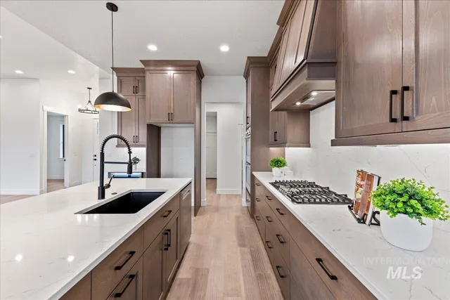 $949,900 | 5667 West Haughburn Drive, Eagle, ID 83616