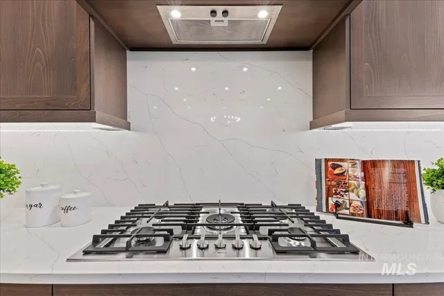 $949,900 | 5667 West Haughburn Drive, Eagle, ID 83616