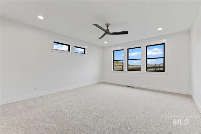 $949,900 | 5667 West Haughburn Drive, Eagle, ID 83616