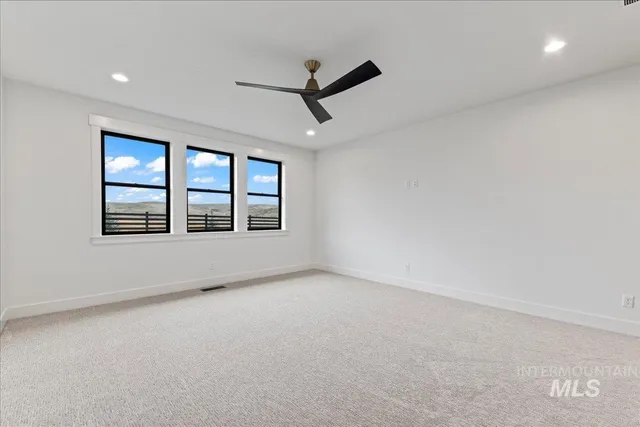 $949,900 | 5667 West Haughburn Drive, Eagle, ID 83616